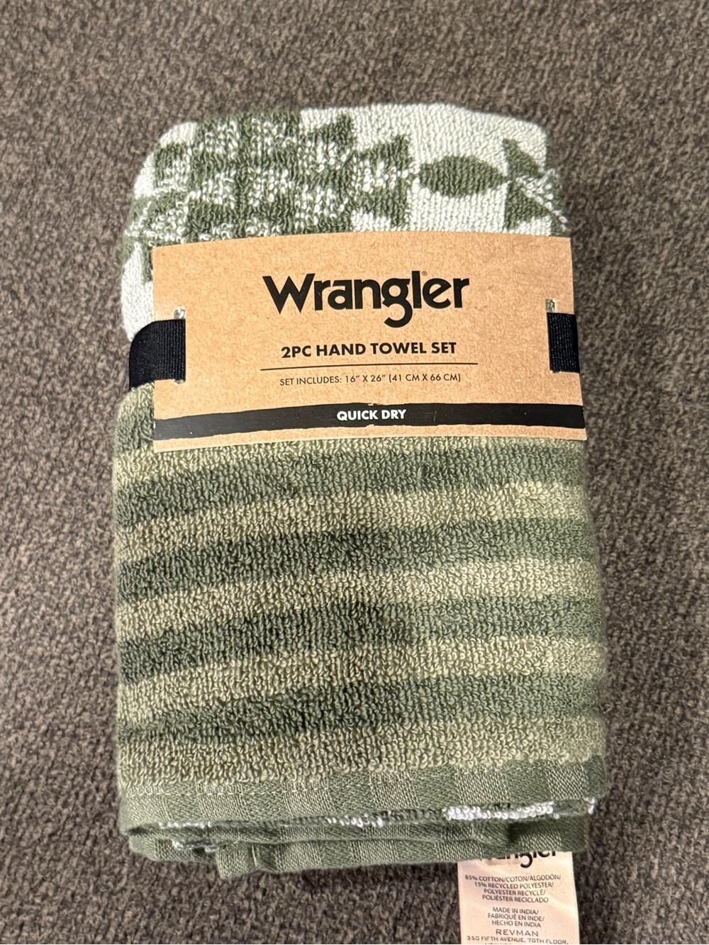 Wrangler 2 piece Hand Towel Set Green NWT